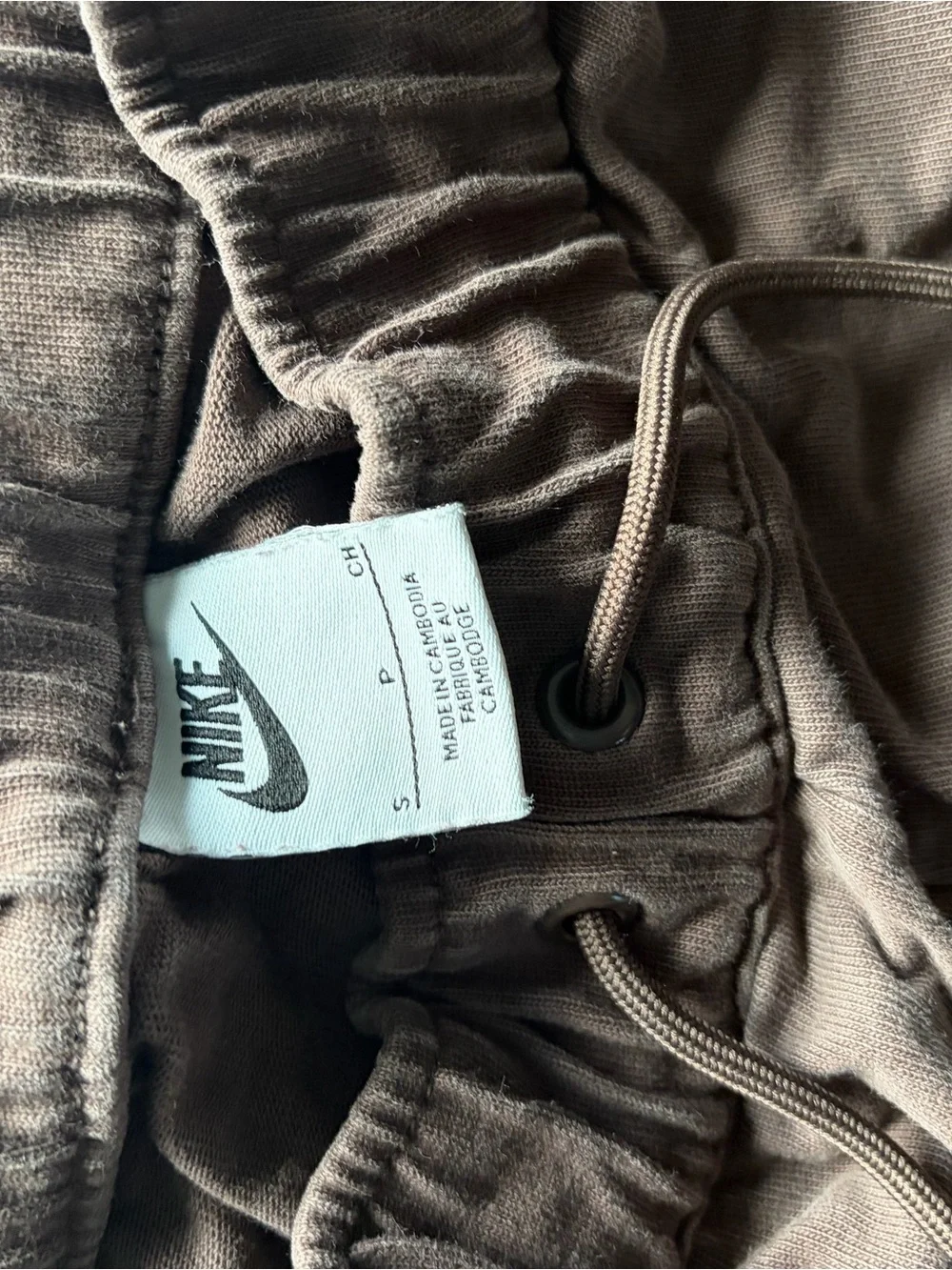 Nike classic track